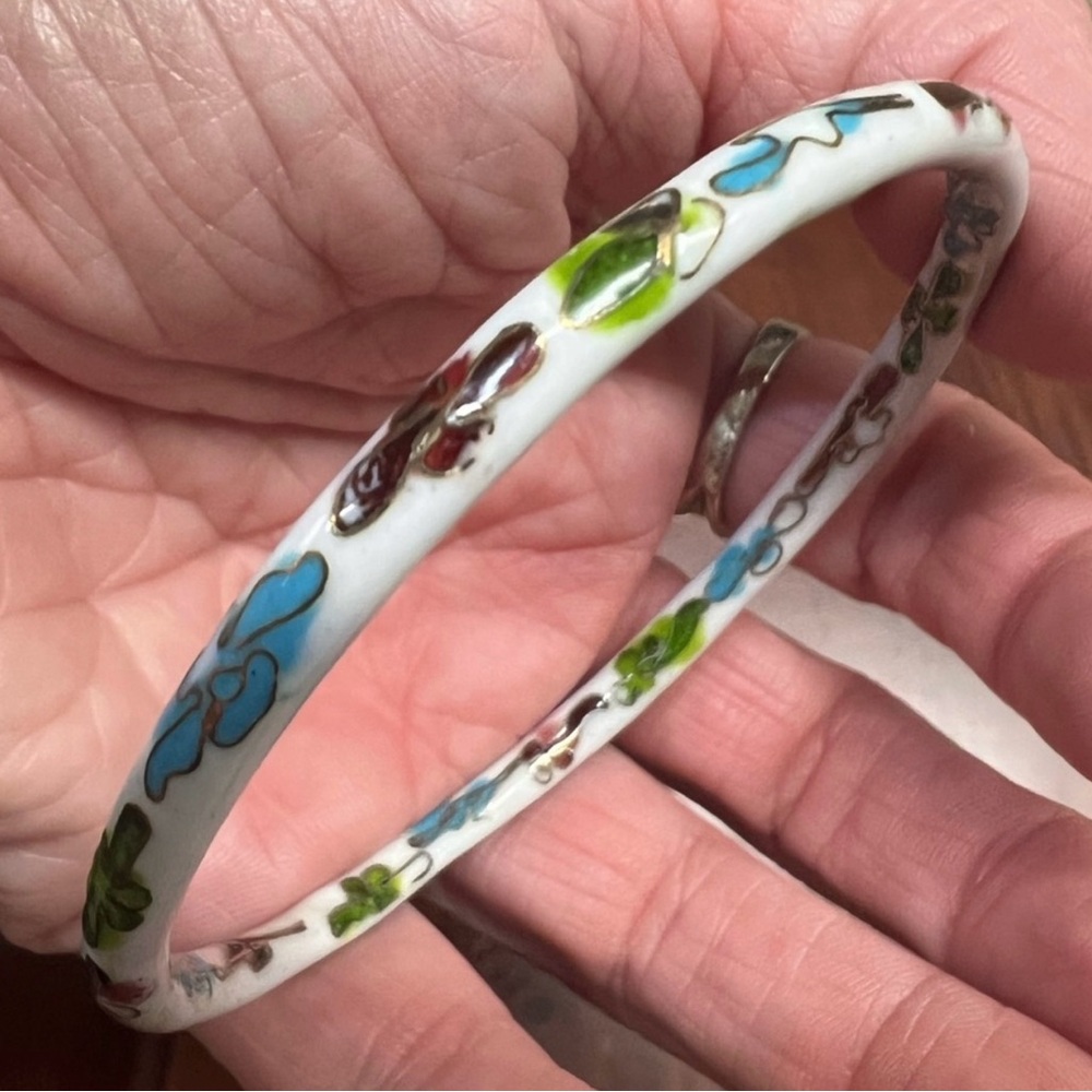 2 bracelets white and navy blue Floral Ceramic Cloisonné Bangle Bracelet